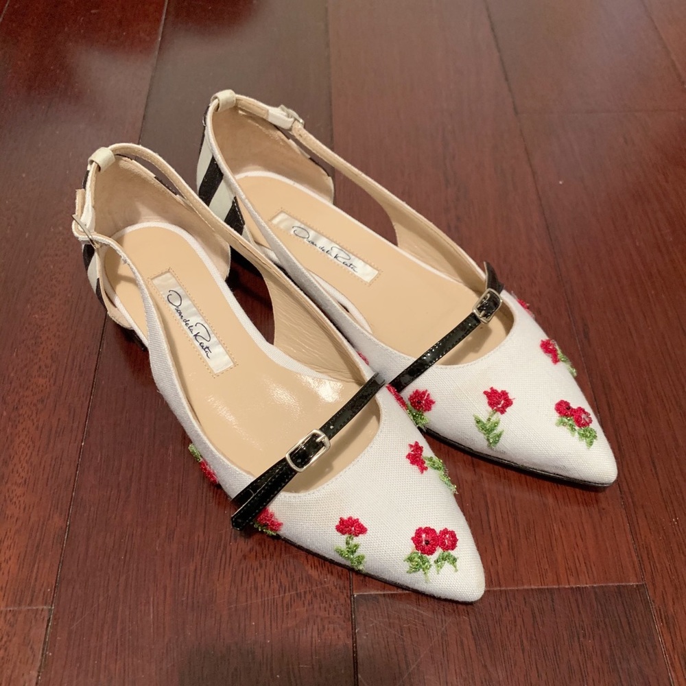 “Judgie” Oscar de la Renta Flats